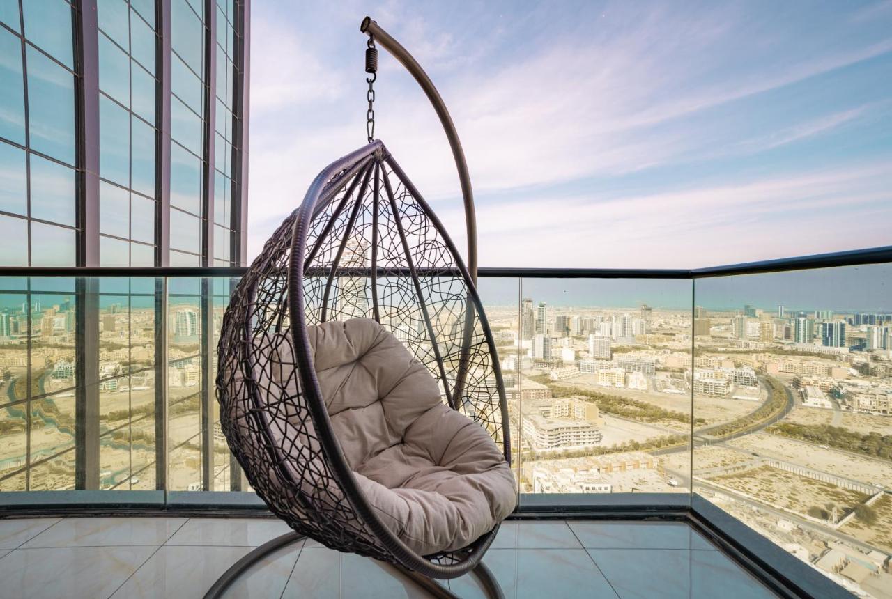 Sky View Tower Apartments ドバイ エクステリア 写真